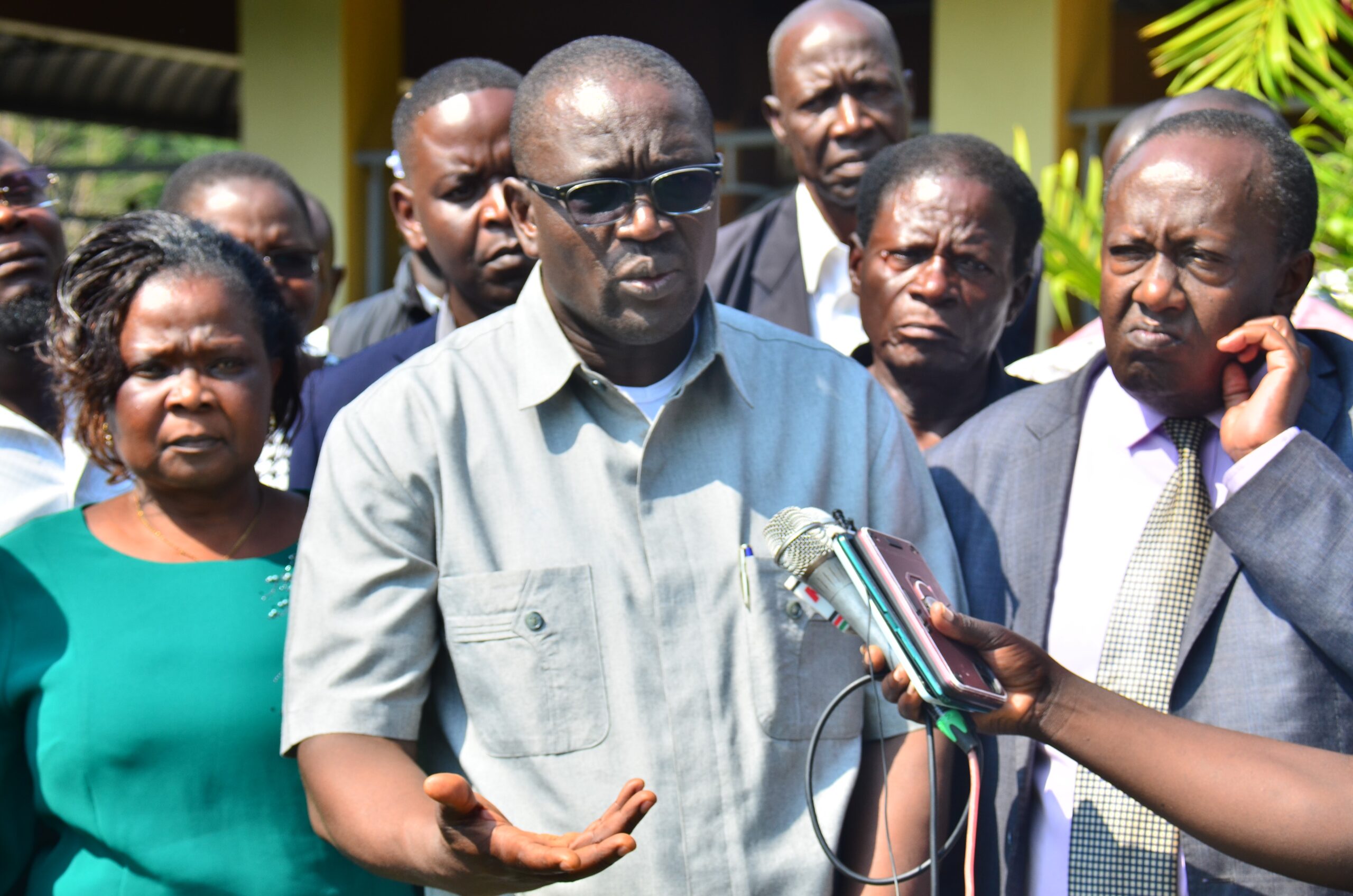 MP cautions government against planned efforts to reduce civil servants ...